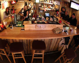 Kiwi Bar